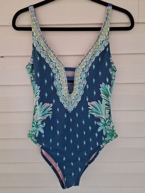 Lilly Pulitzer Blue Jaspen One-Piece Swimsuit Size 8